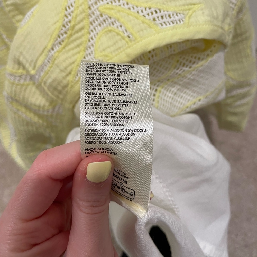 NWT Yellow Puff Sleeve Anthropologie Dress - Picture 9 of 10